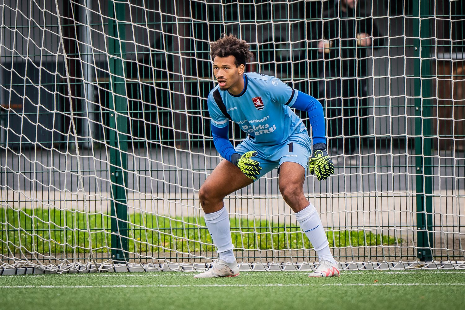 U23 startet nach zwei spielfreien Wochen mit Derbysieg