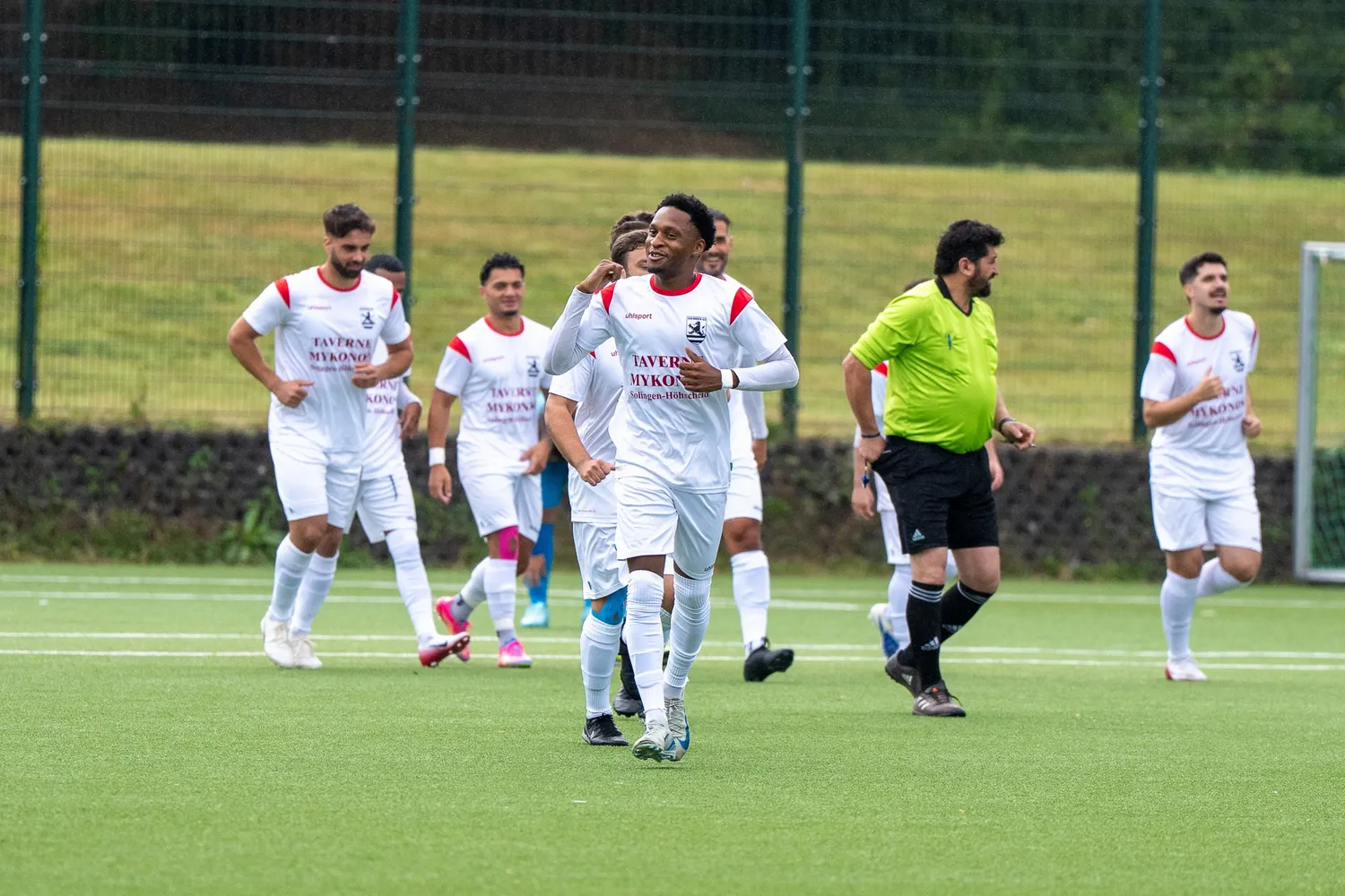 03 feiert Derbysieg mit der U23