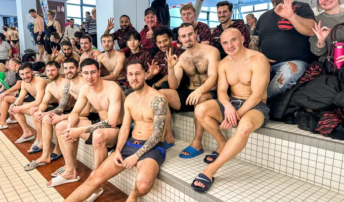 Solinger Sportler schwimmen für Solinger Kinder