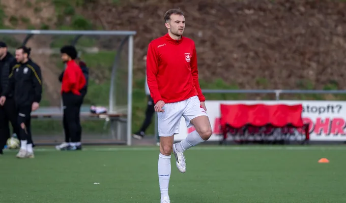 Eigengewächs Junior Schreckenberg verlängert bis 2028