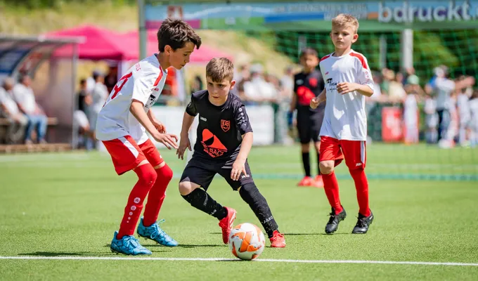 Drei tolle Tage beim Ascherfeld-Turnier an Pfingsten bei 03