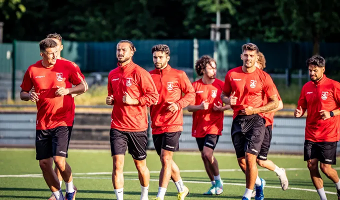 TRAINIUNGSAUFTAKT ZUR OBERLIGA