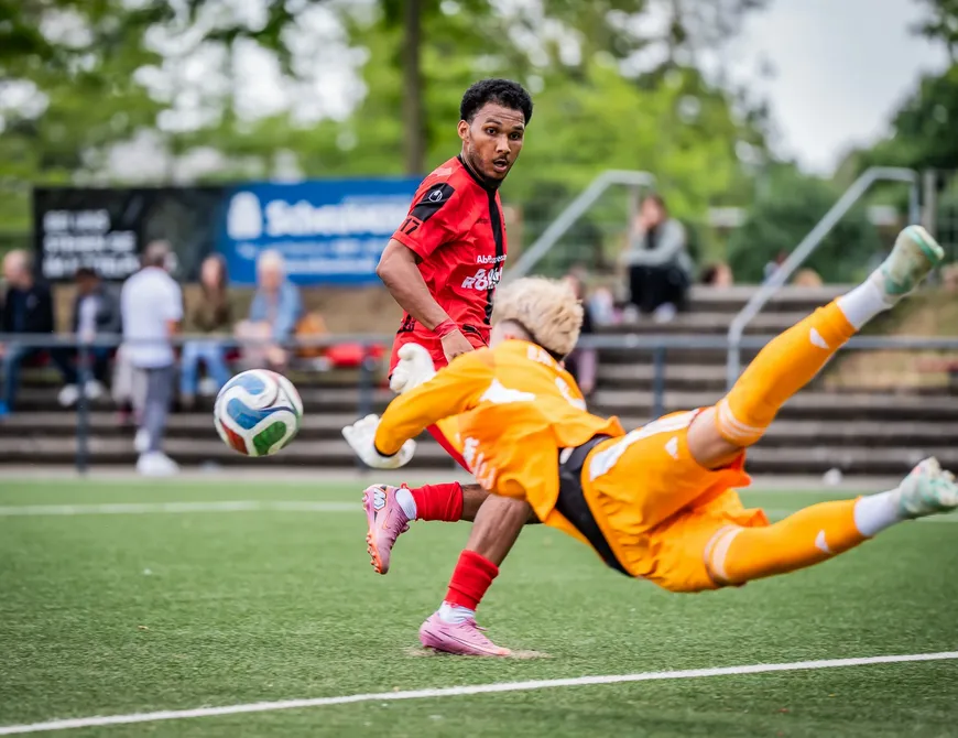 OBERLIGA FUSSBALL GEGEN TUS ENNEPETAL