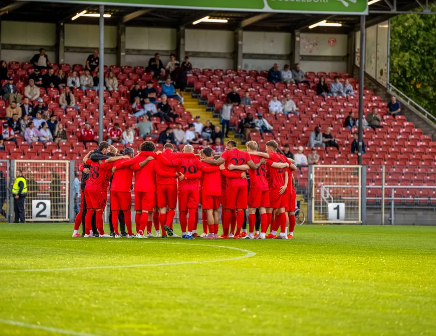 KFC UERDINGEN GEGEN SOLINGEN 03