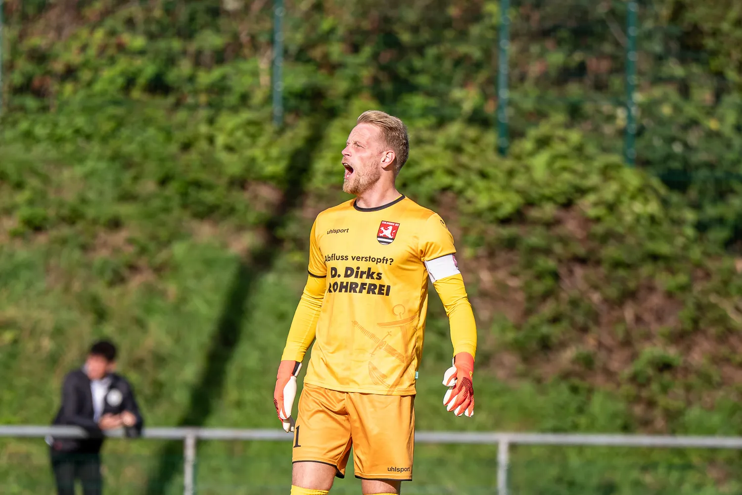 03ER AUF ZUM SV SONSBECK IN DEN WILLY-LEMKENS-SPORTPARK