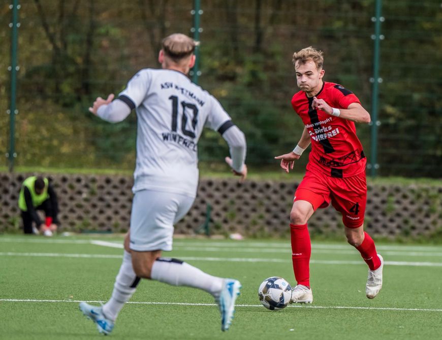 Kampfbetontes Spiel in Mettmann