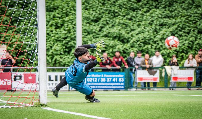 U23 muss sich Spitzenreiter geschlagen geben